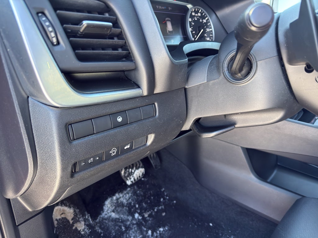 2023 Nissan Rogue AWD SV