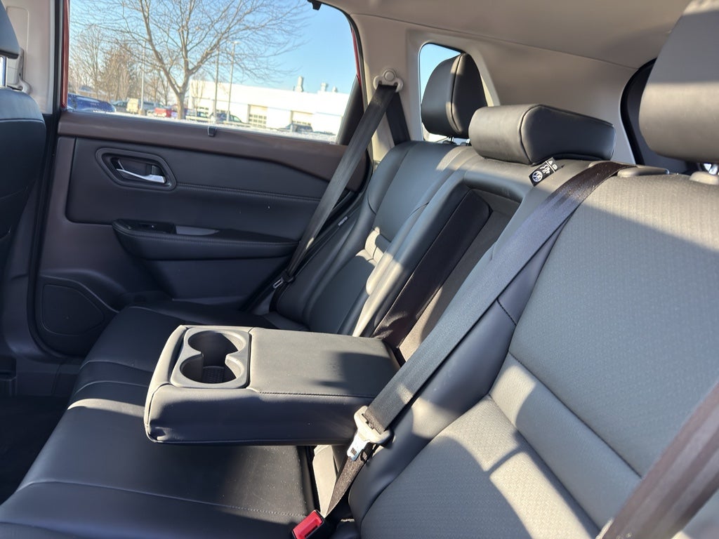 2023 Nissan Rogue AWD SV