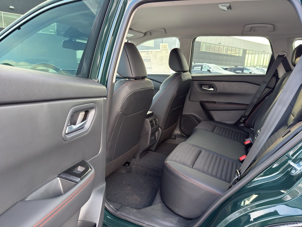 2026 Nissan Rogue 2026.5 AWD Rock Creek