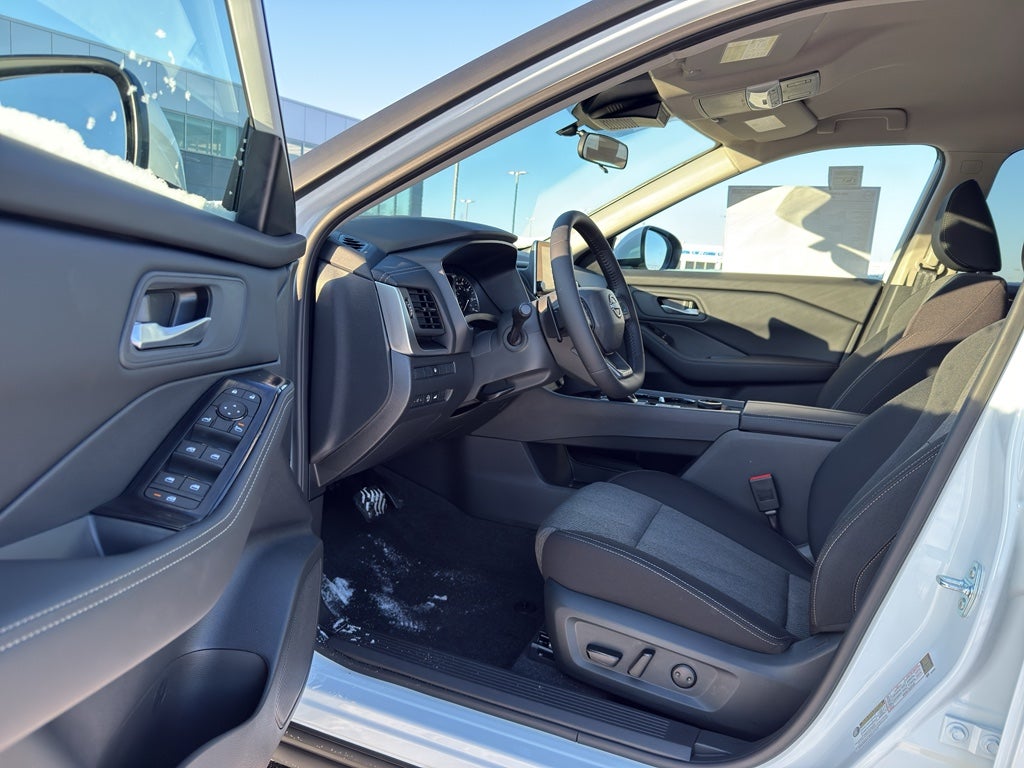 2026 Nissan Rogue 2026.5 AWD SV