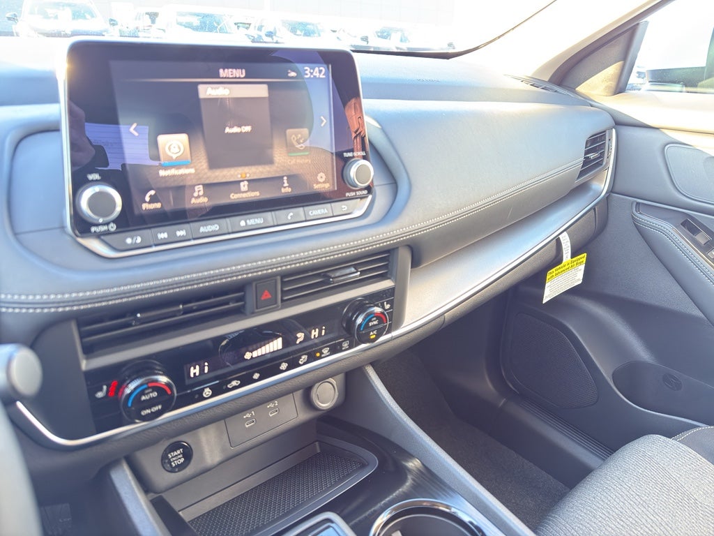 2026 Nissan Rogue 2026.5 AWD SV