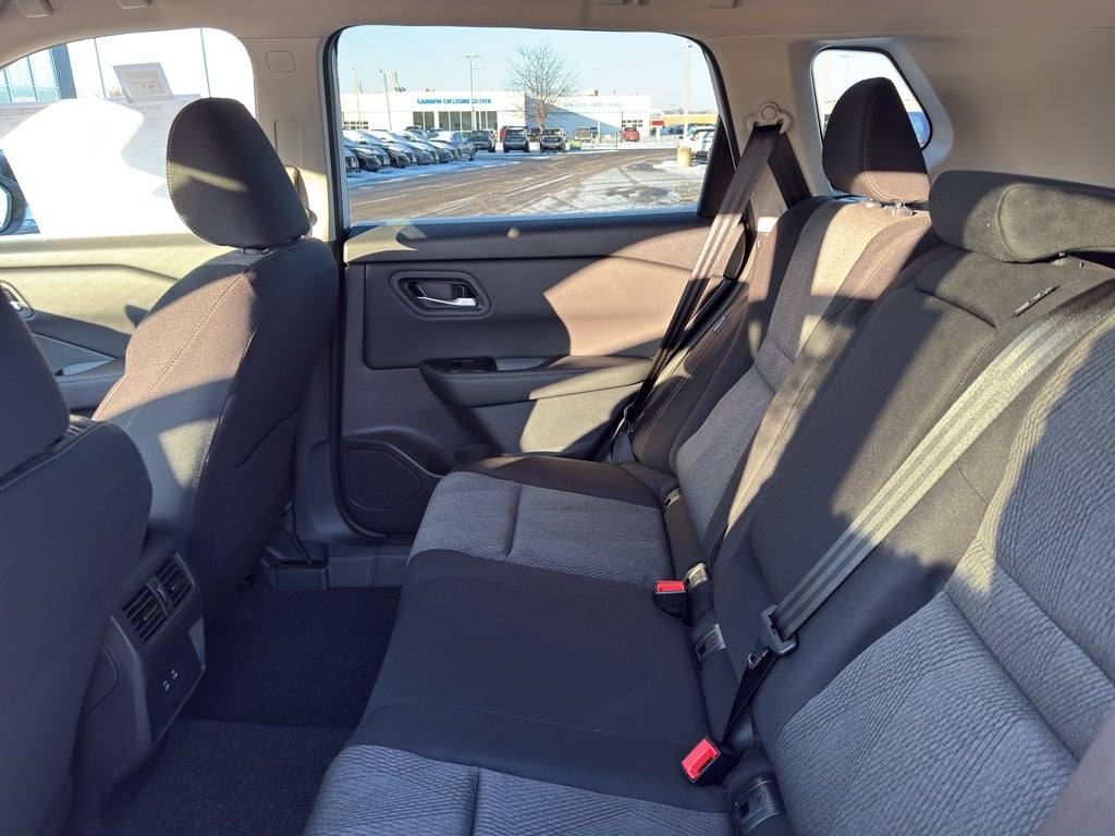 2026 Nissan Rogue 2026.5 AWD SV