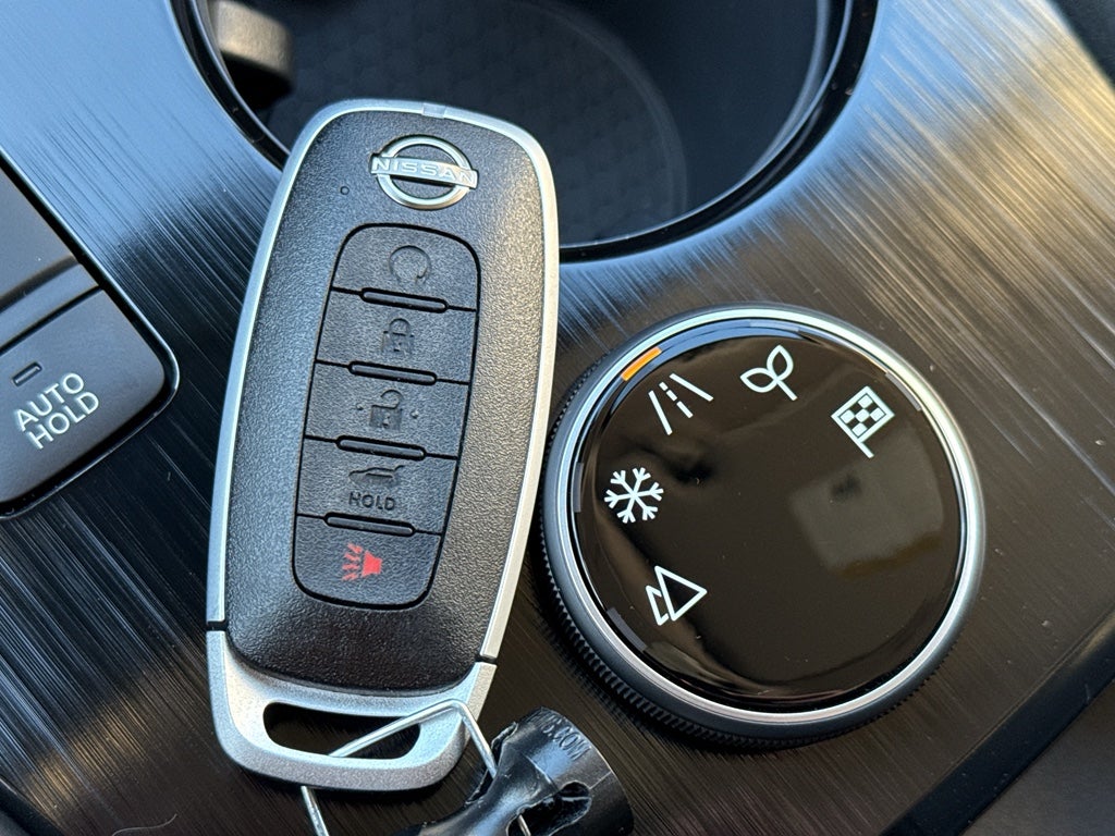 2026 Nissan Rogue 2026.5 AWD SV