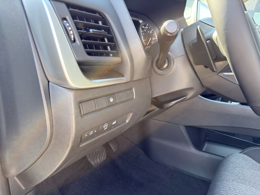 2026 Nissan Rogue 2026.5 AWD SV