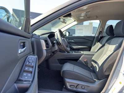 2026 Nissan Rogue 2026.5 AWD SV