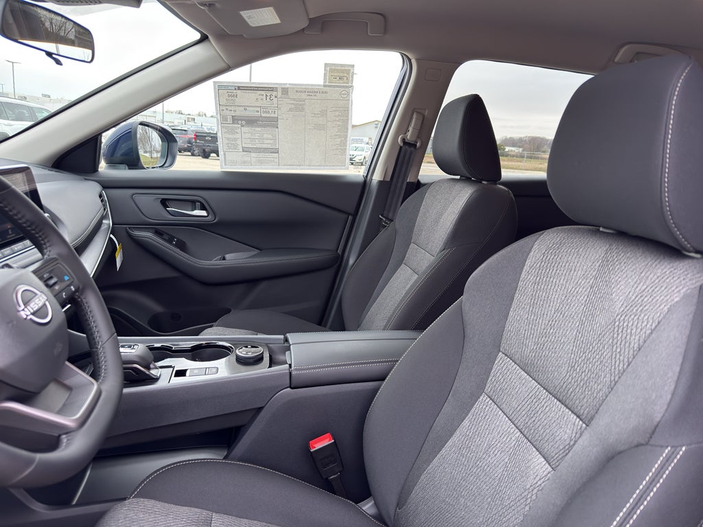 2026 Nissan Rogue 2026.5 AWD SV