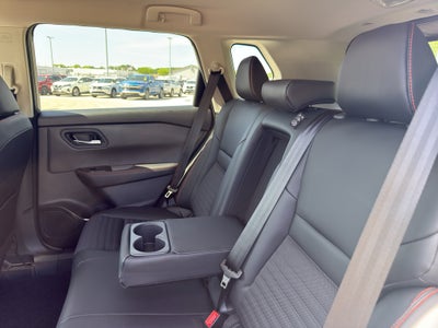 2026 Nissan Rogue 2026.5 AWD Rock Creek
