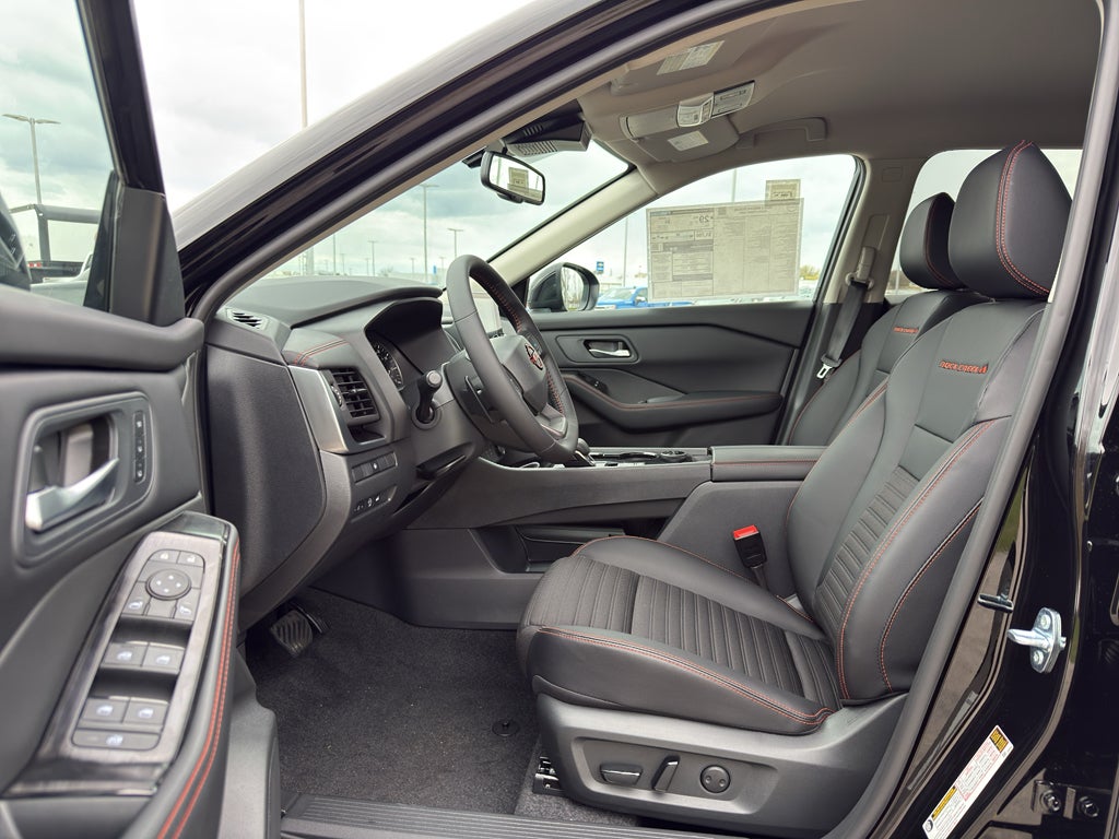 2026 Nissan Rogue 2026.5 AWD Rock Creek