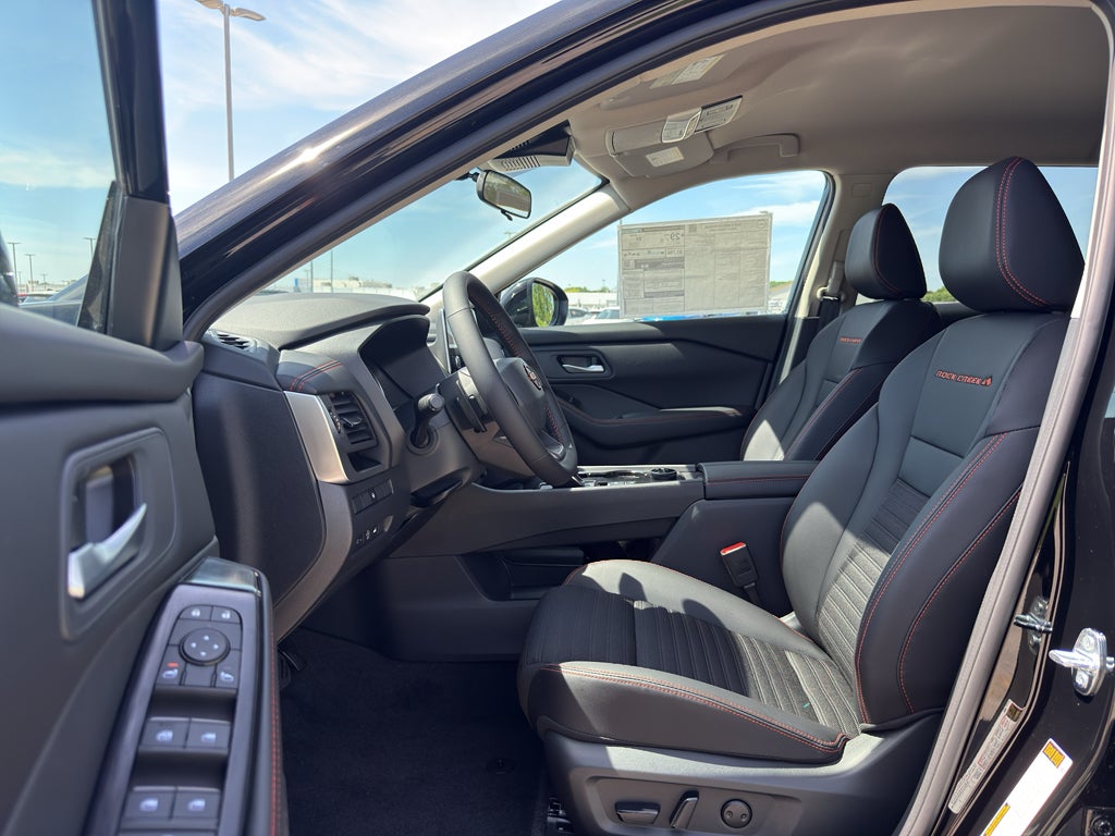 2026 Nissan Rogue 2026.5 AWD Rock Creek