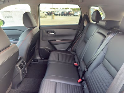 2026 Nissan Rogue 2026.5 AWD Rock Creek