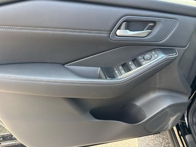2026 Nissan Rogue 2026.5 AWD Dark Armor