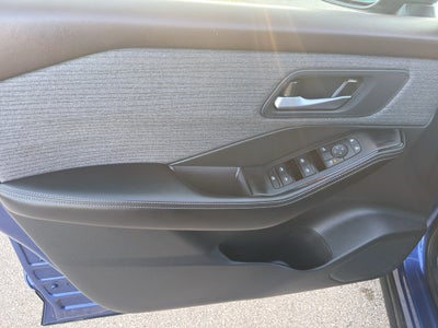 2023 Nissan Rogue AWD SV
