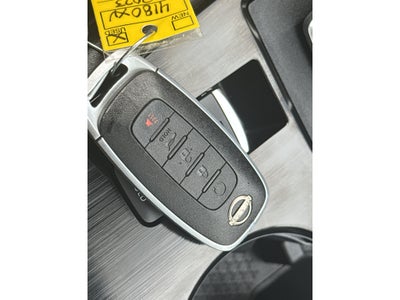 2023 Nissan Rogue AWD SV