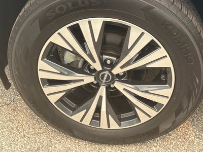 2023 Nissan Rogue AWD SV