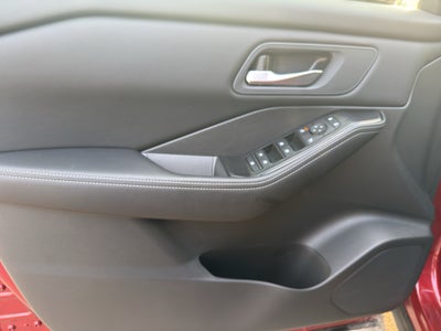 2025 Nissan Rogue AWD SV