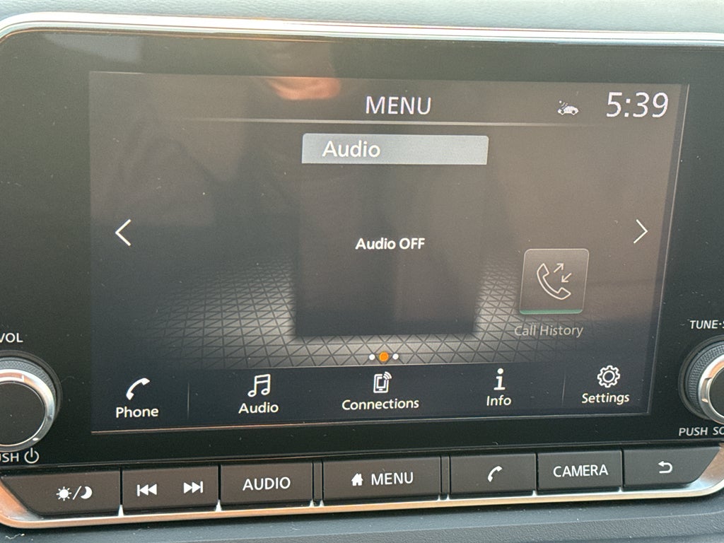 2025 Nissan Rogue AWD SV