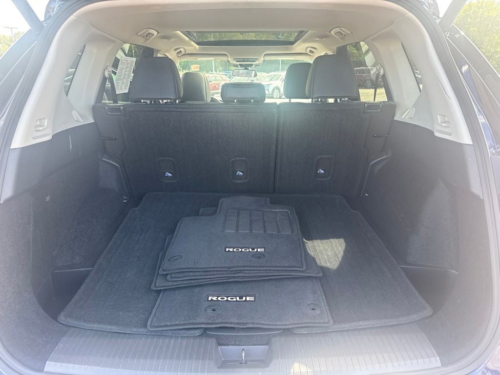 2025 Nissan Rogue AWD SV