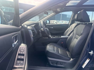 2025 Nissan Rogue AWD SV
