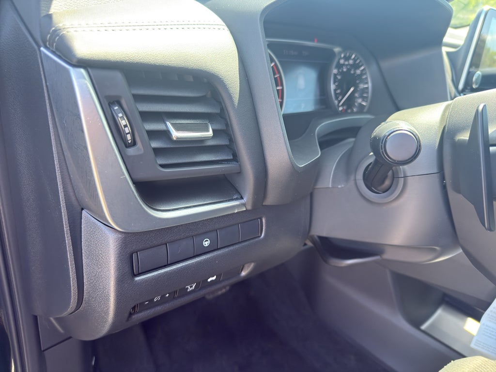 2026 Nissan Rogue AWD SV *Ltd Avail*