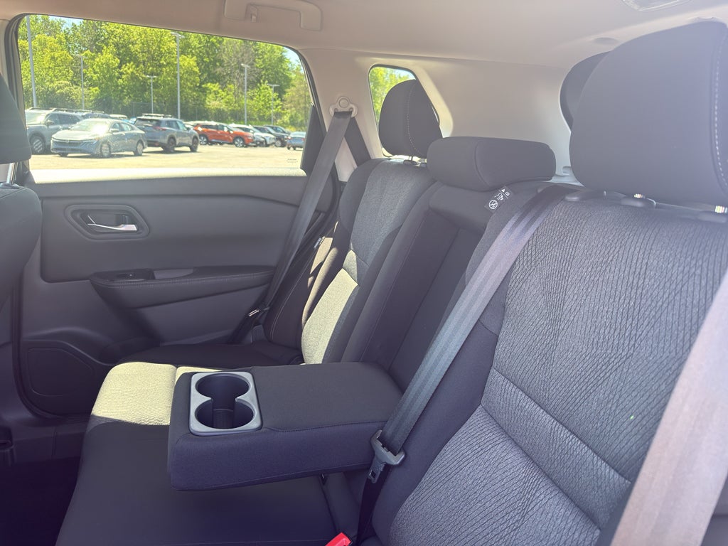 2026 Nissan Rogue AWD SV *Ltd Avail*