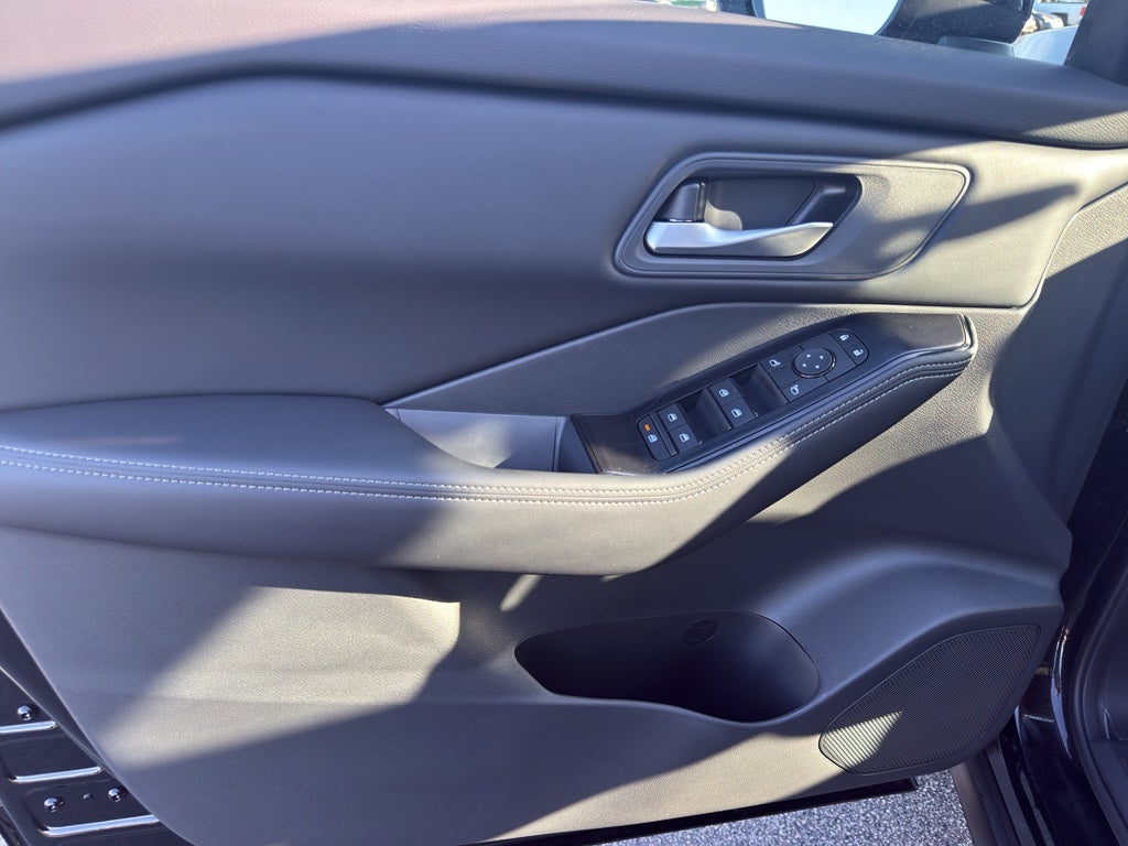 2026 Nissan Rogue 2026.5 AWD SV