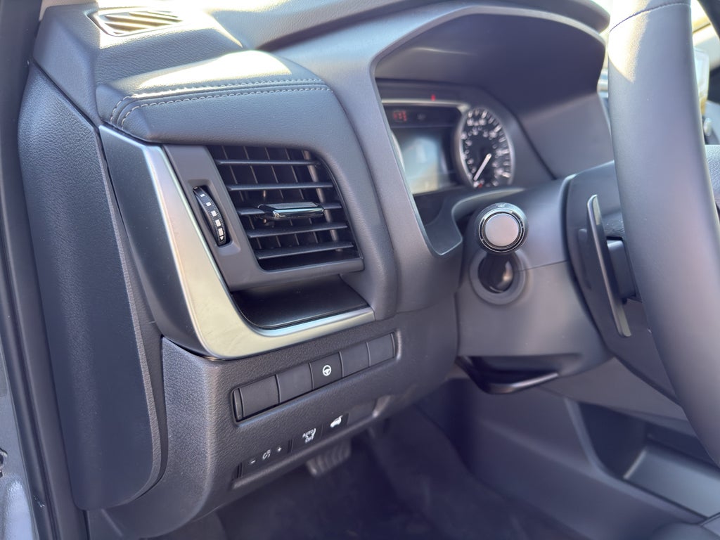 2026 Nissan Rogue 2026.5 AWD Dark Armor