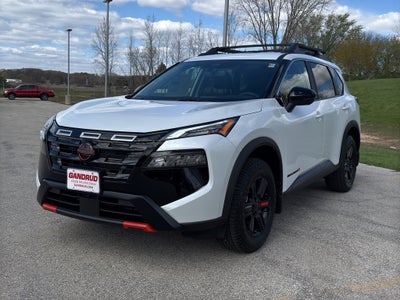 2026 Nissan Rogue 2026.5 AWD Rock Creek
