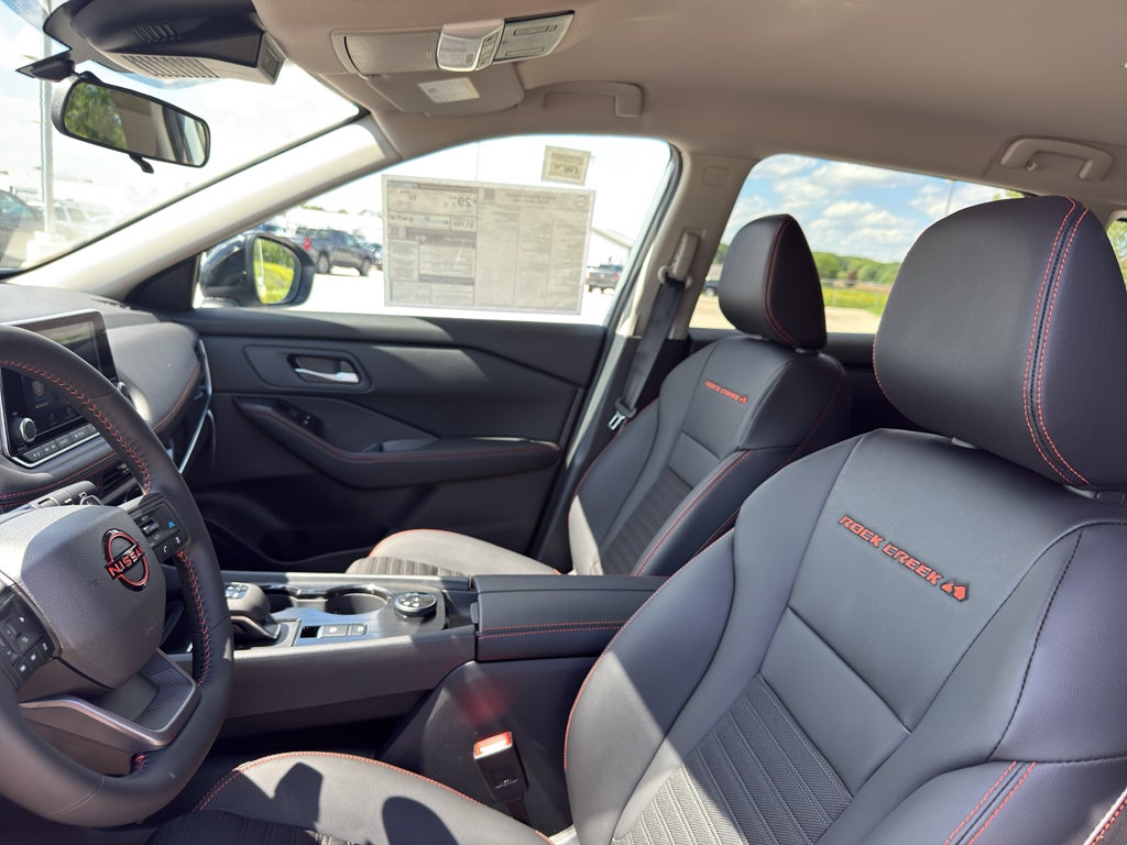2026 Nissan Rogue 2026.5 AWD Rock Creek
