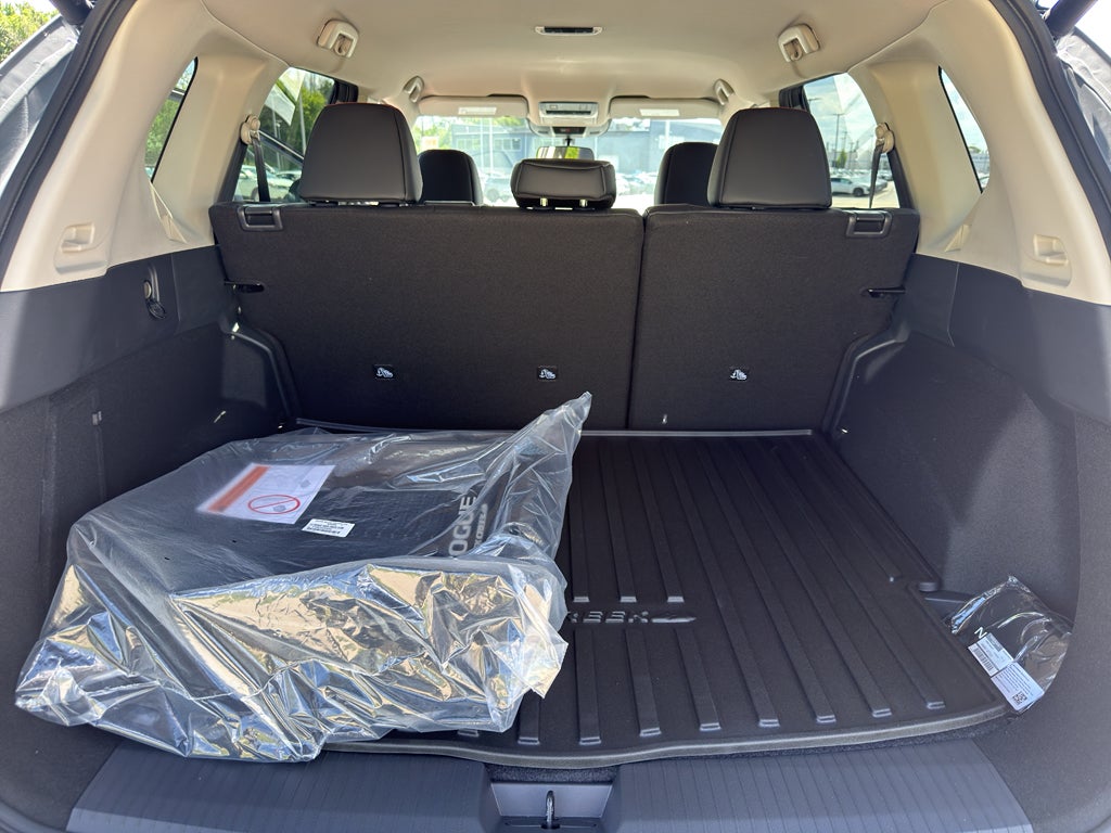 2026 Nissan Rogue 2026.5 AWD Rock Creek