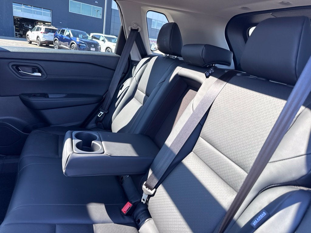 2026 Nissan Rogue 2026.5 AWD Dark Armor