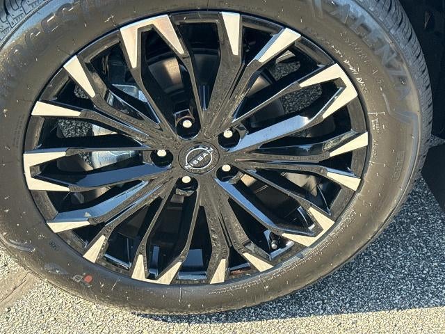 2027 Nissan Rogue Dark Armor AWD