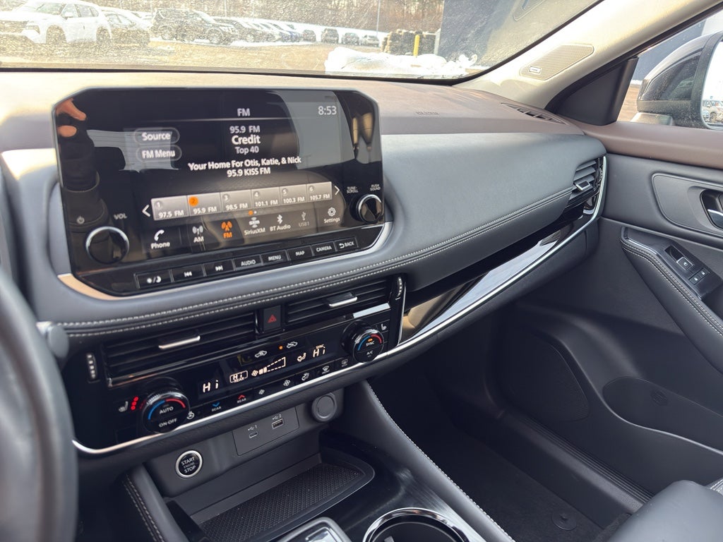 2023 Nissan Rogue AWD SL