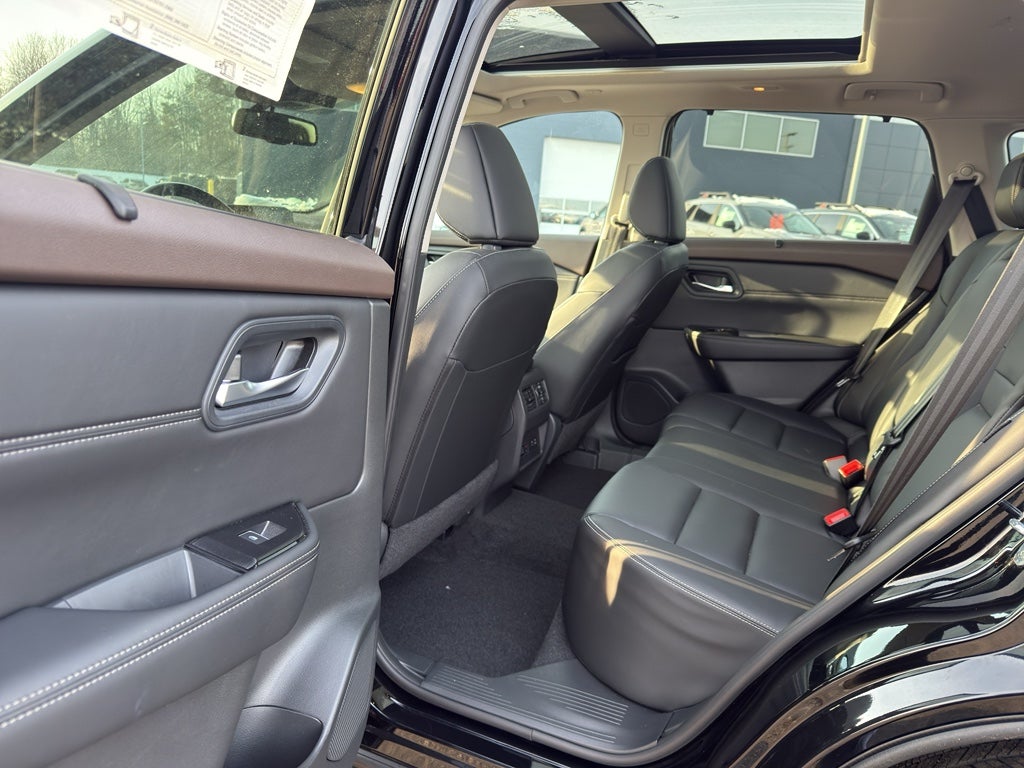 2023 Nissan Rogue AWD SL