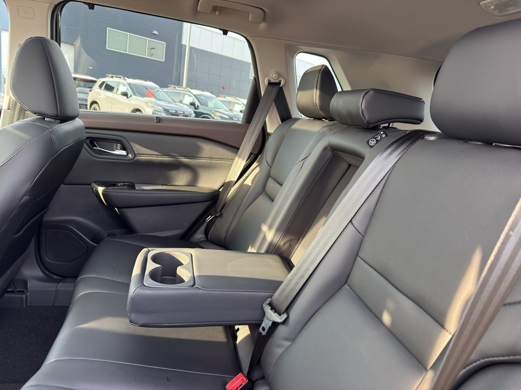 2023 Nissan Rogue AWD SL