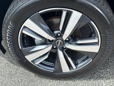 2026 Nissan Rogue AWD SL *Ltd Avail*