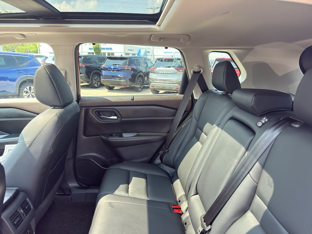 2023 Nissan Rogue AWD SL