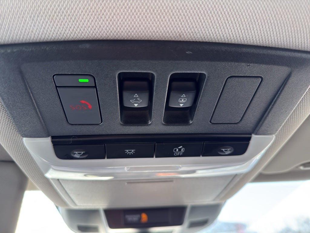 2022 Nissan Rogue AWD SL