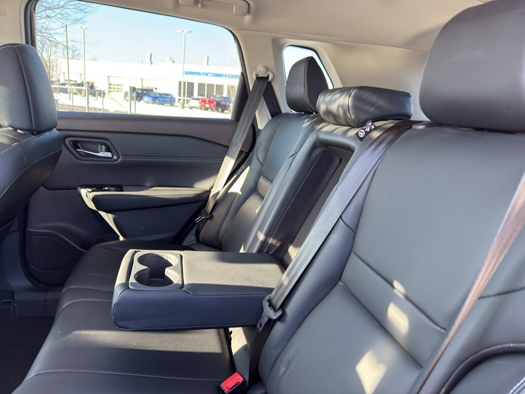 2022 Nissan Rogue AWD SL