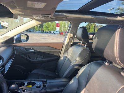 2023 Nissan Rogue AWD SL
