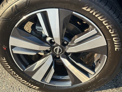 2023 Nissan Rogue AWD SL