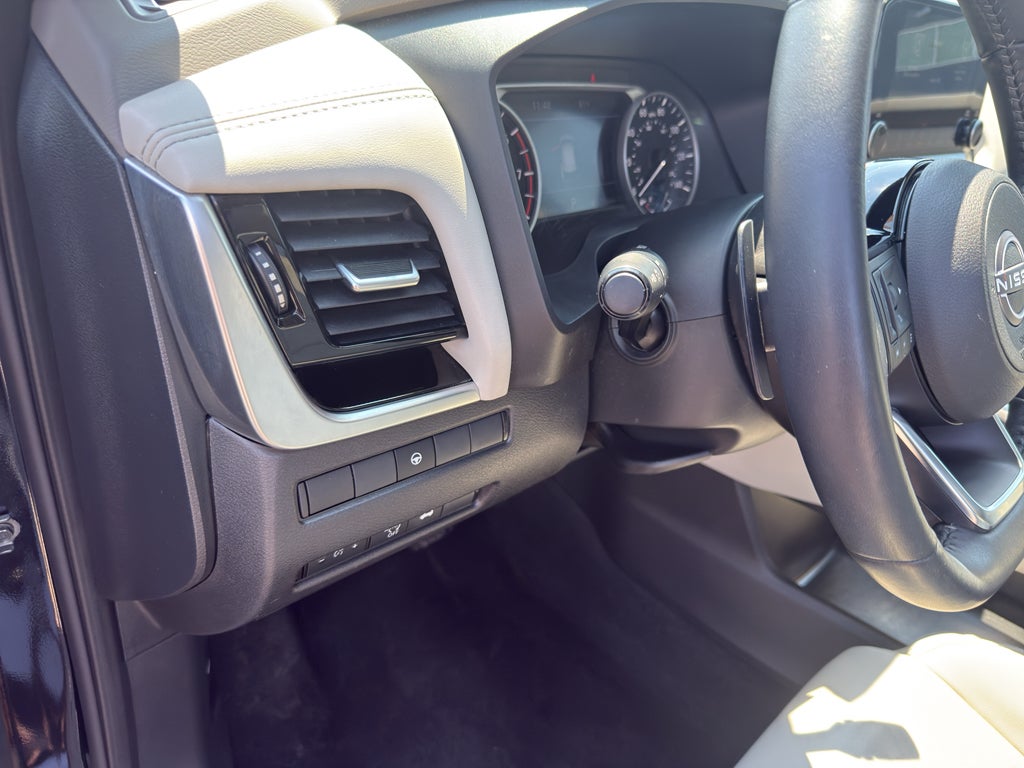 2023 Nissan Rogue AWD SL