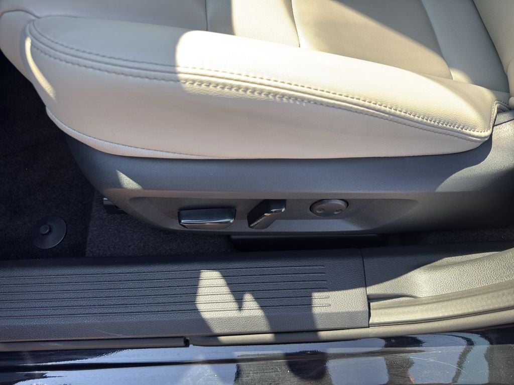 2023 Nissan Rogue AWD SL