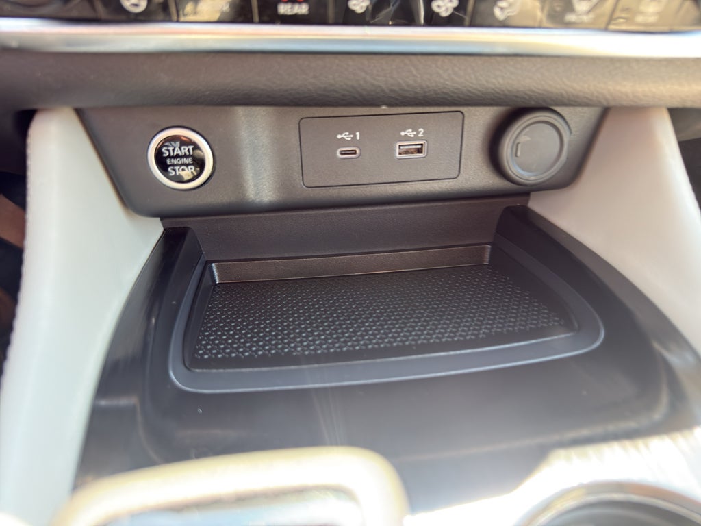 2023 Nissan Rogue AWD SL