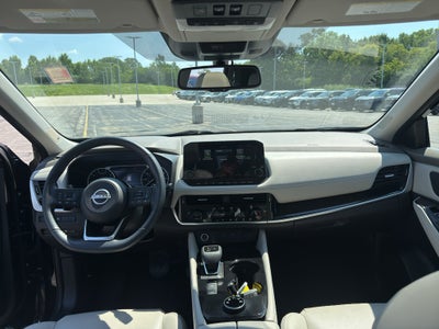 2023 Nissan Rogue AWD SL