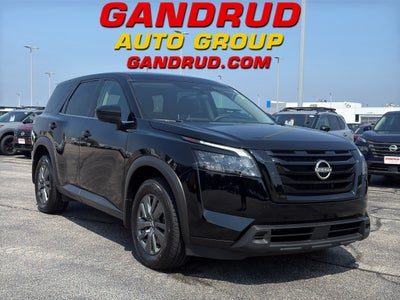 2025 Nissan Pathfinder S 4WD