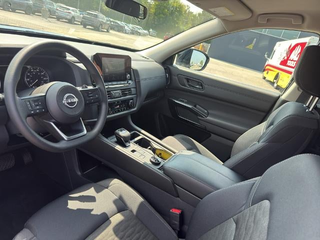 2025 Nissan Pathfinder S 4WD
