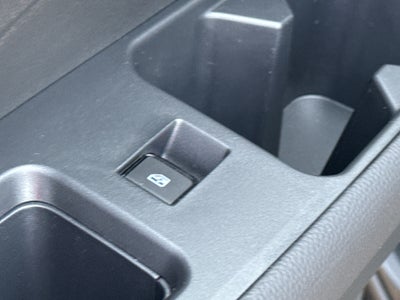 2025 Nissan Pathfinder S 4WD