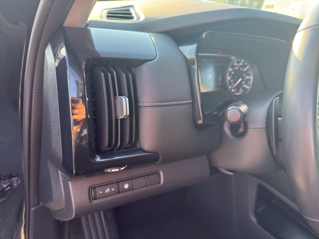 2022 Nissan Pathfinder SV 4WD