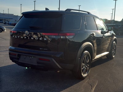 2022 Nissan Pathfinder SV 4WD