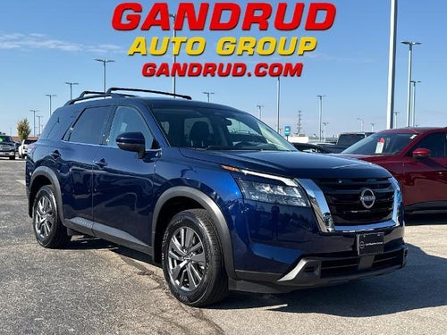 2025 Nissan Pathfinder SV 4WD
